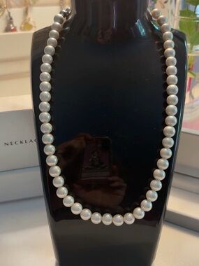 EUC VERY Rare ‘90s Vintage Magnetic Faux Pearl Strand Necklace